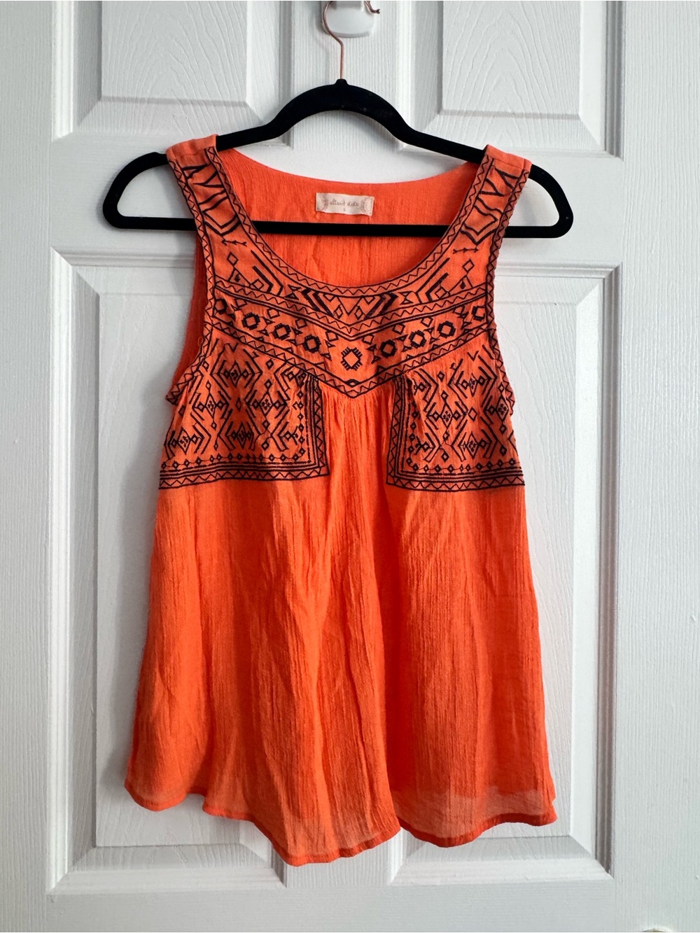 Altar'd State Boho Orange Sleeveless Embroidered Tank Size Small S